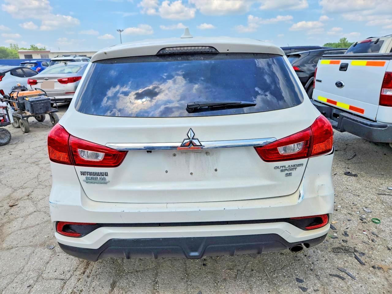 2019 MITSUBISHI OUTLANDER SPORT — фото 6