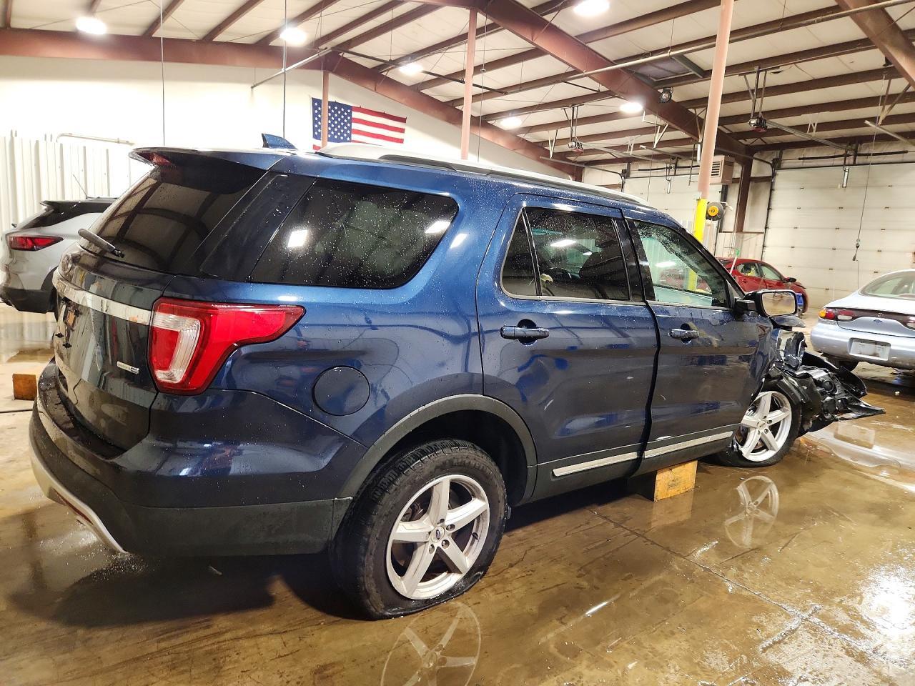 2017 FORD EXPLORER — фото 3