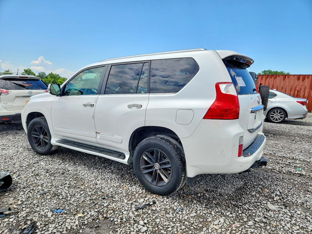 2013 LEXUS GX 460 — фото 2