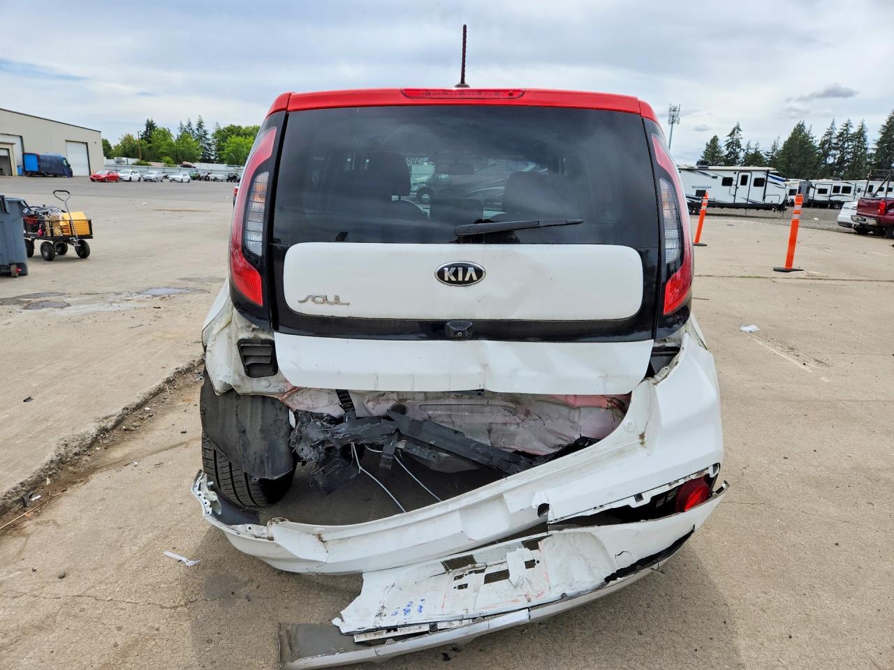 2017 KIA SOUL — фото 6