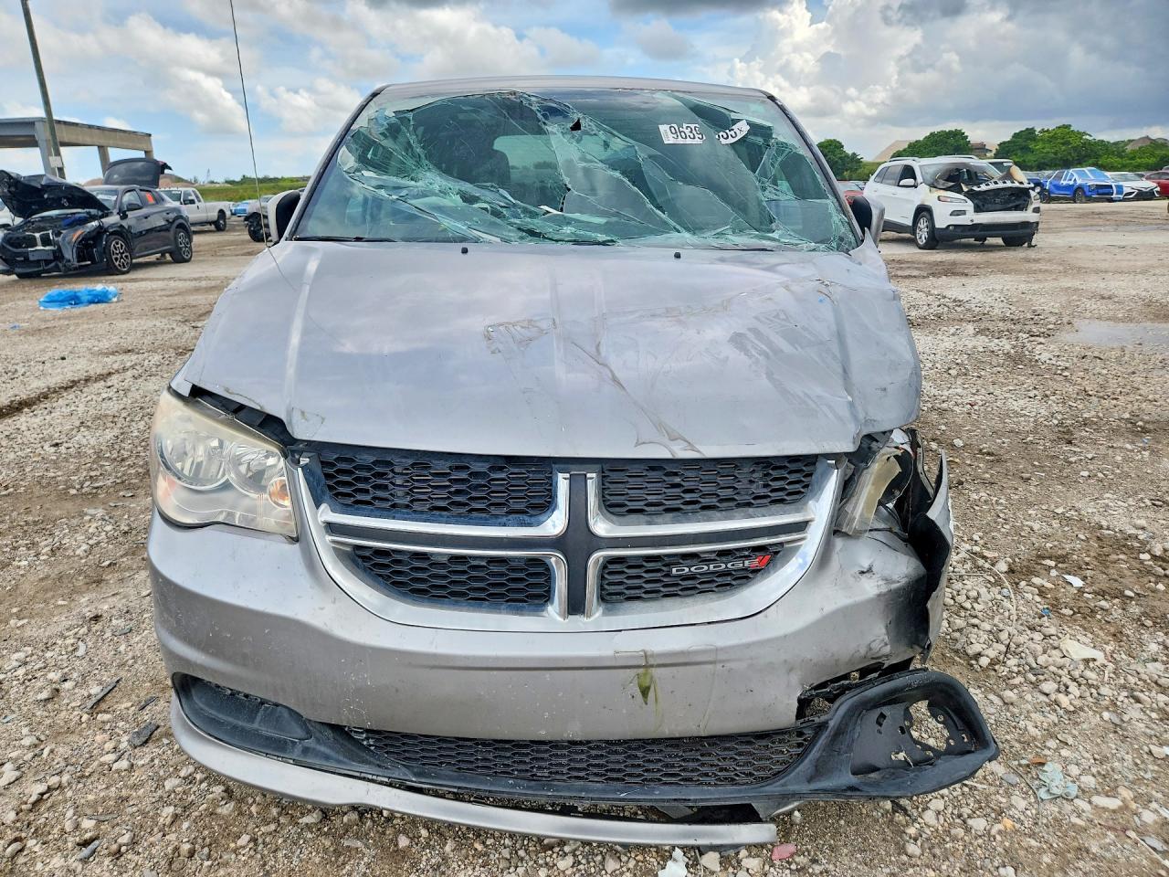 2017 DODGE GRAND CARAVAN — фото 5