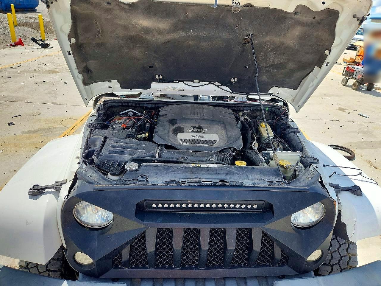 2016 JEEP WRANGLER — фото 12