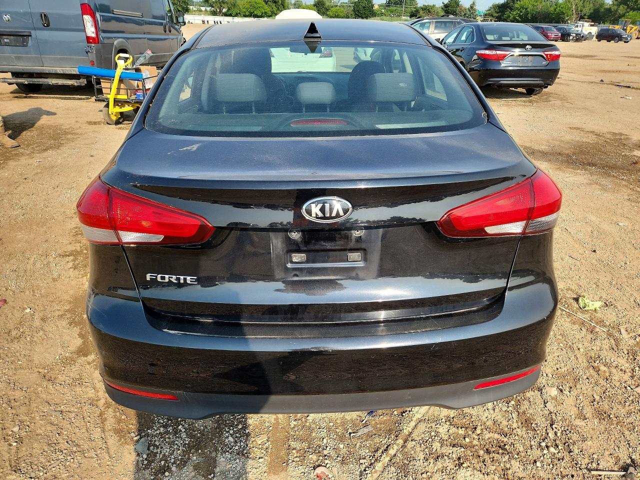 2018 KIA FORTE — фото 6