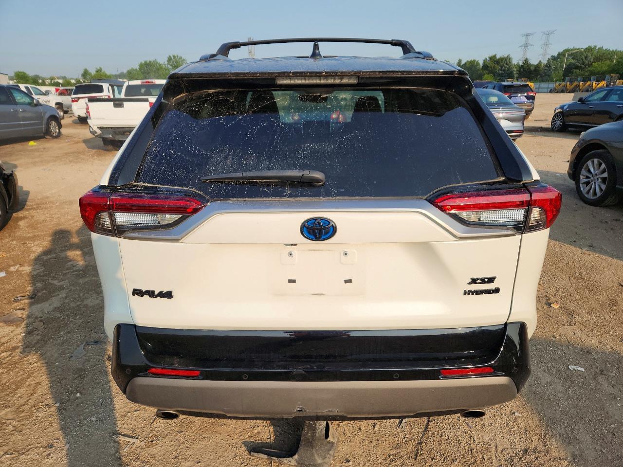 2021 TOYOTA RAV4 HYBRID — фото 6