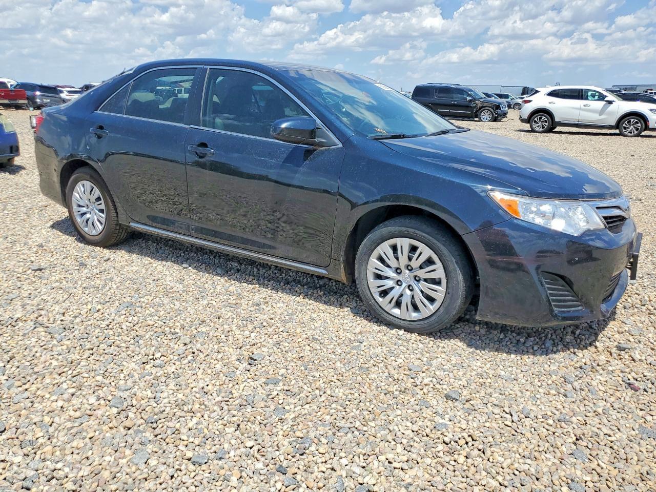 2012 TOYOTA CAMRY — фото 4