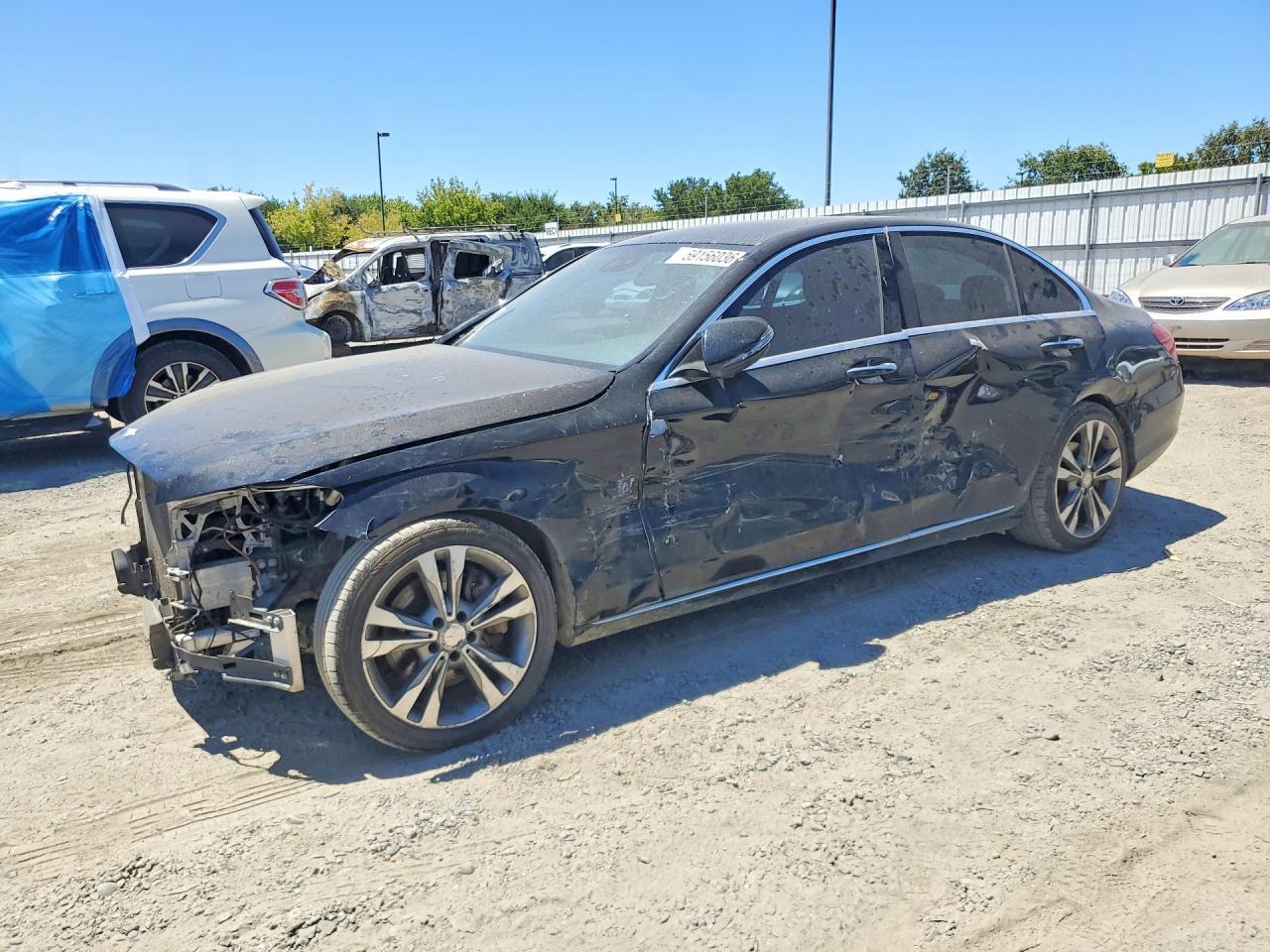 2016 MERCEDES-BENZ C-CLASS — фото 1
