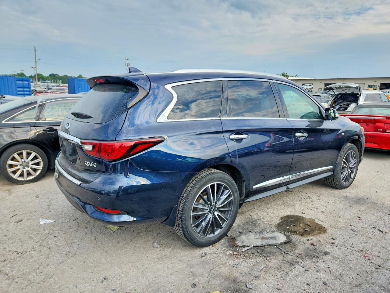 2018 INFINITI QX60 — фото 3