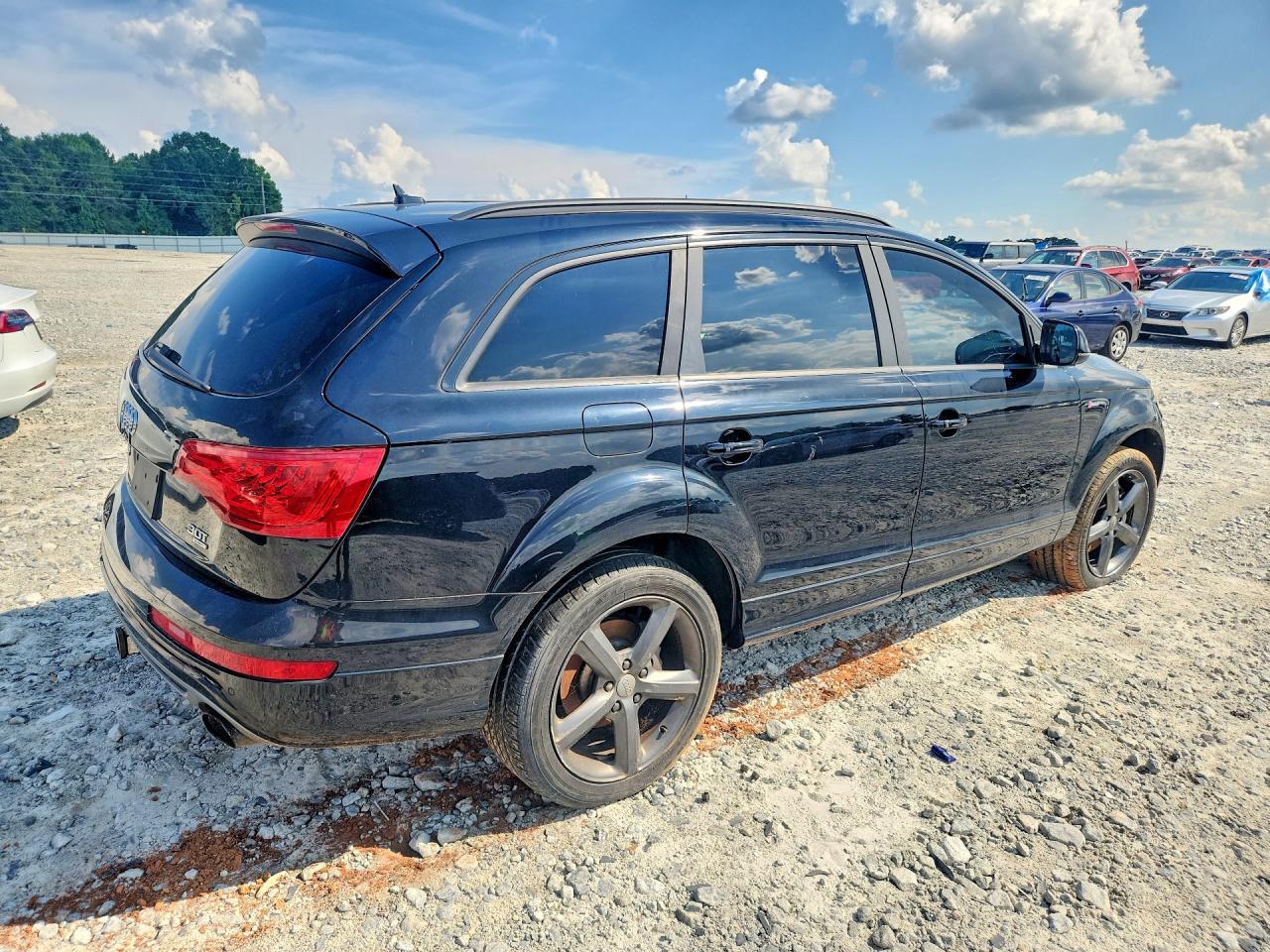 2015 AUDI Q7 — фото 3