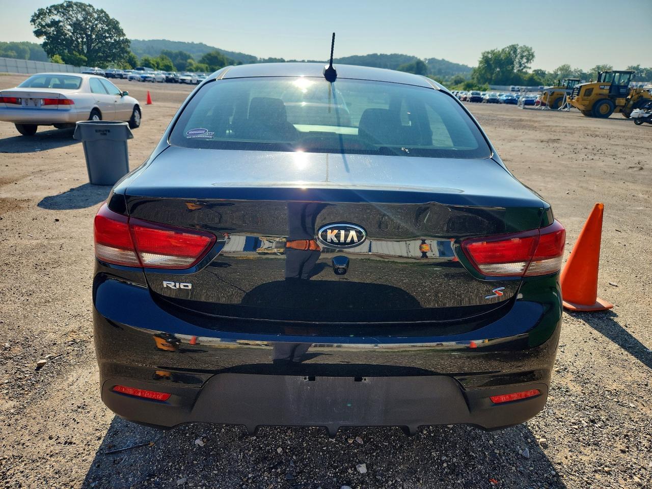 2018 KIA RIO — фото 6