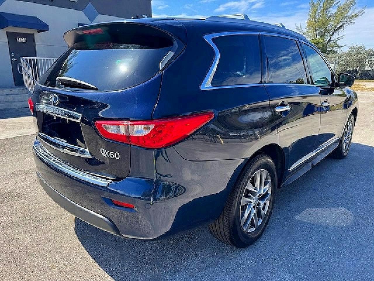 2015 INFINITI QX60 — фото 3