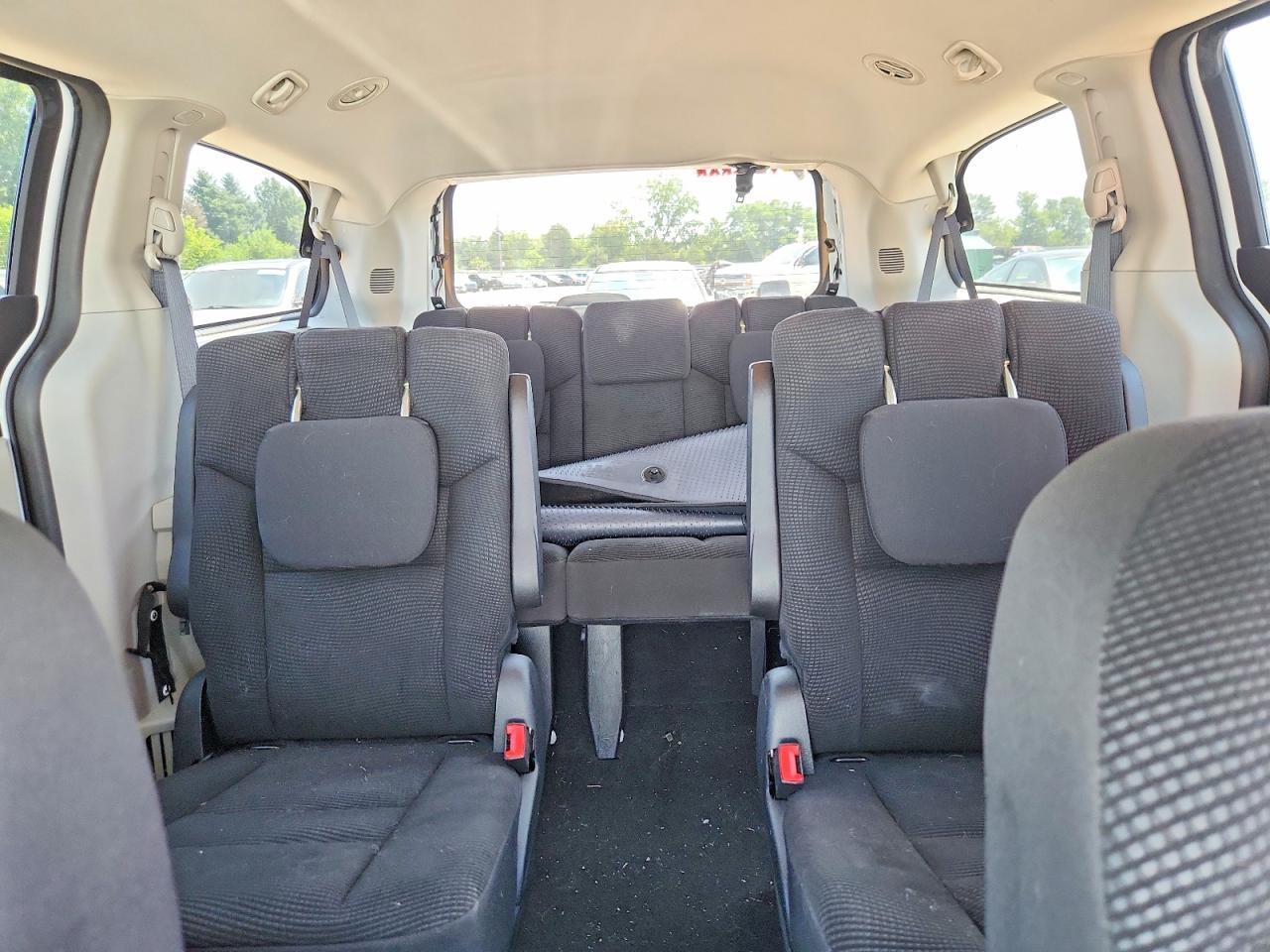 2020 DODGE GRAND CARAVAN — фото 10