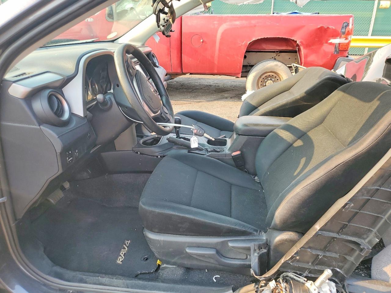 2016 TOYOTA RAV4 — фото 7