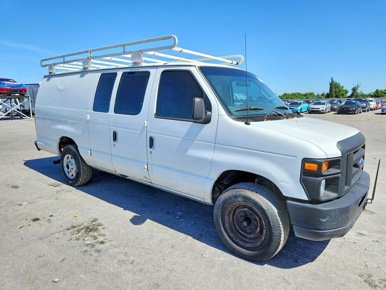 2011 FORD ECONOLINE — фото 4