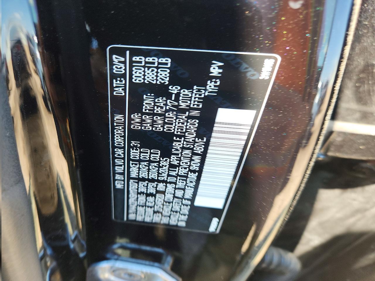 2017 VOLVO XC90 — фото 12