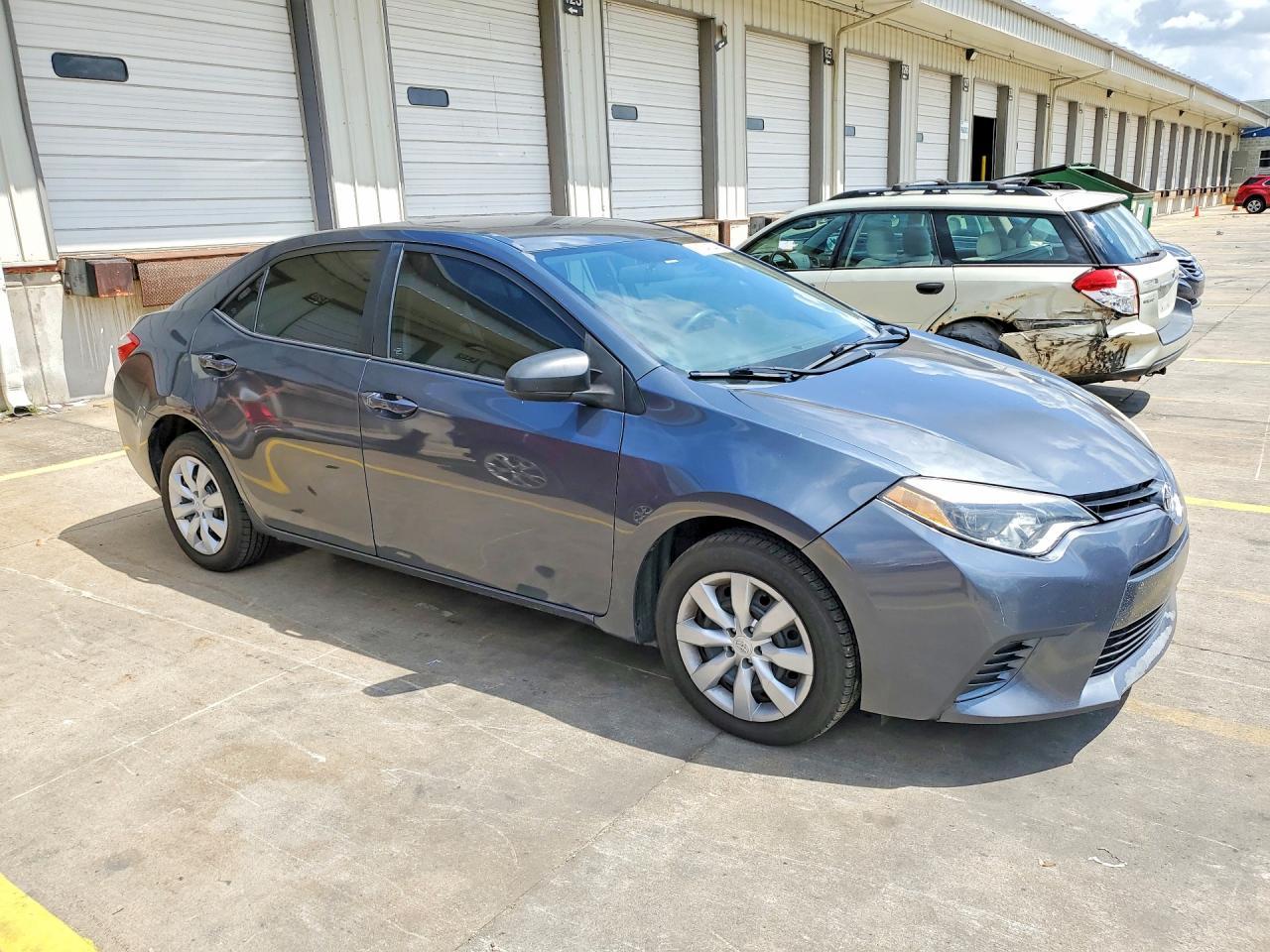 2016 TOYOTA COROLLA — фото 4