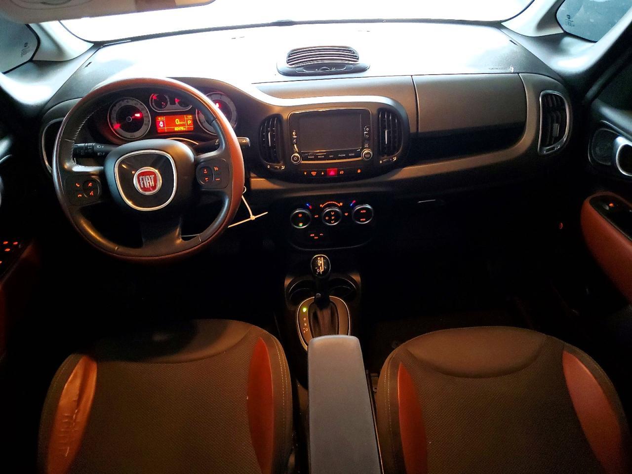 2014 FIAT 500L — фото 8