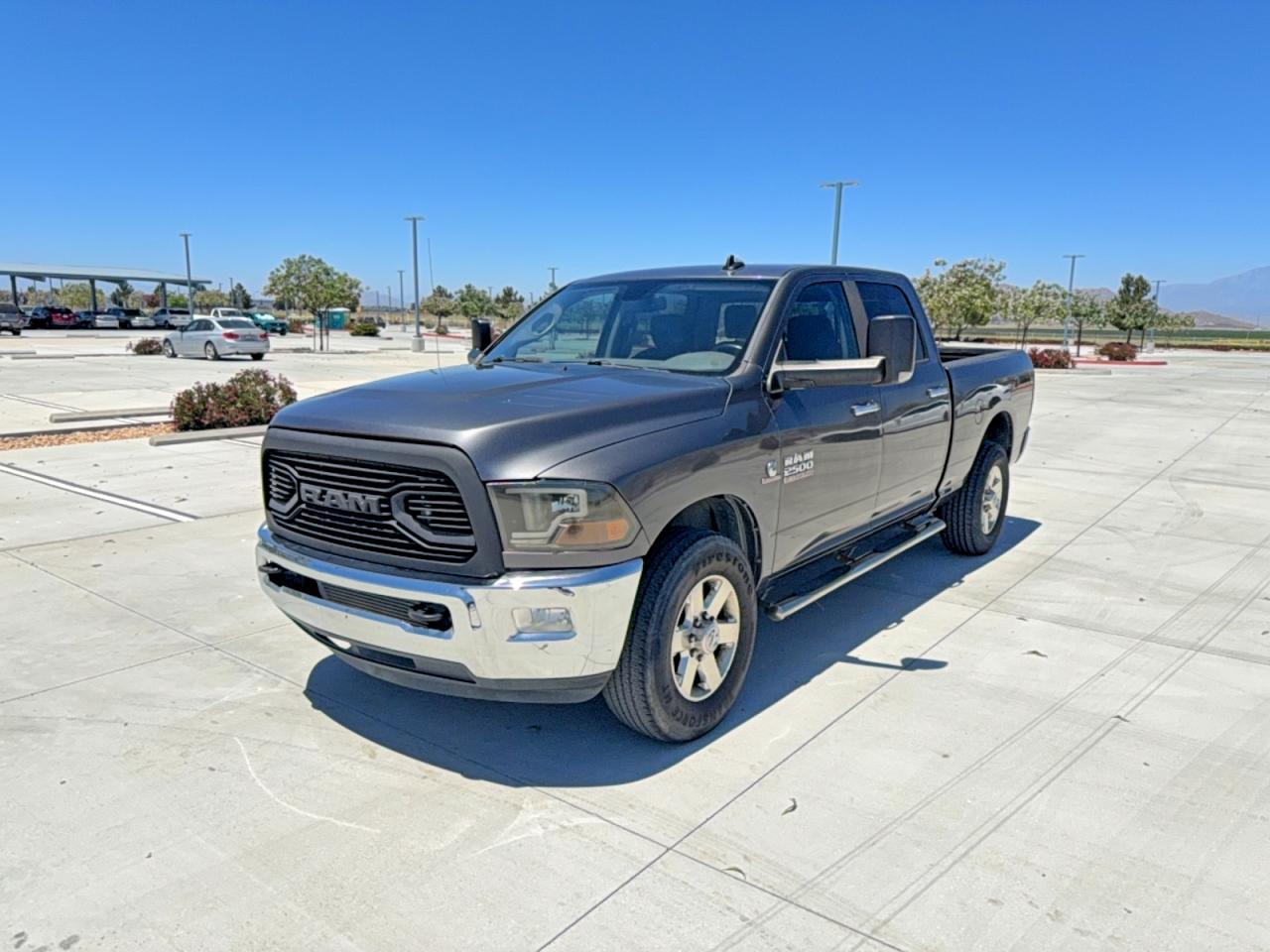 2015 RAM 2500 — фото 2
