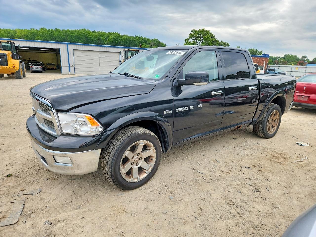 2011 DODGE RAM 1500 — фото 1