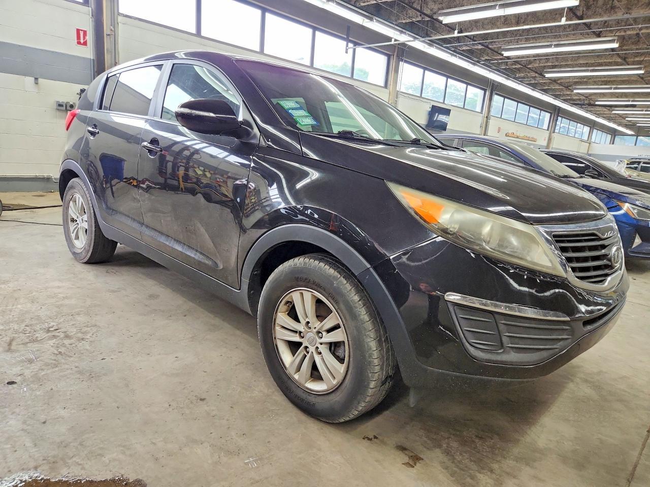 2011 KIA SPORTAGE — фото 4