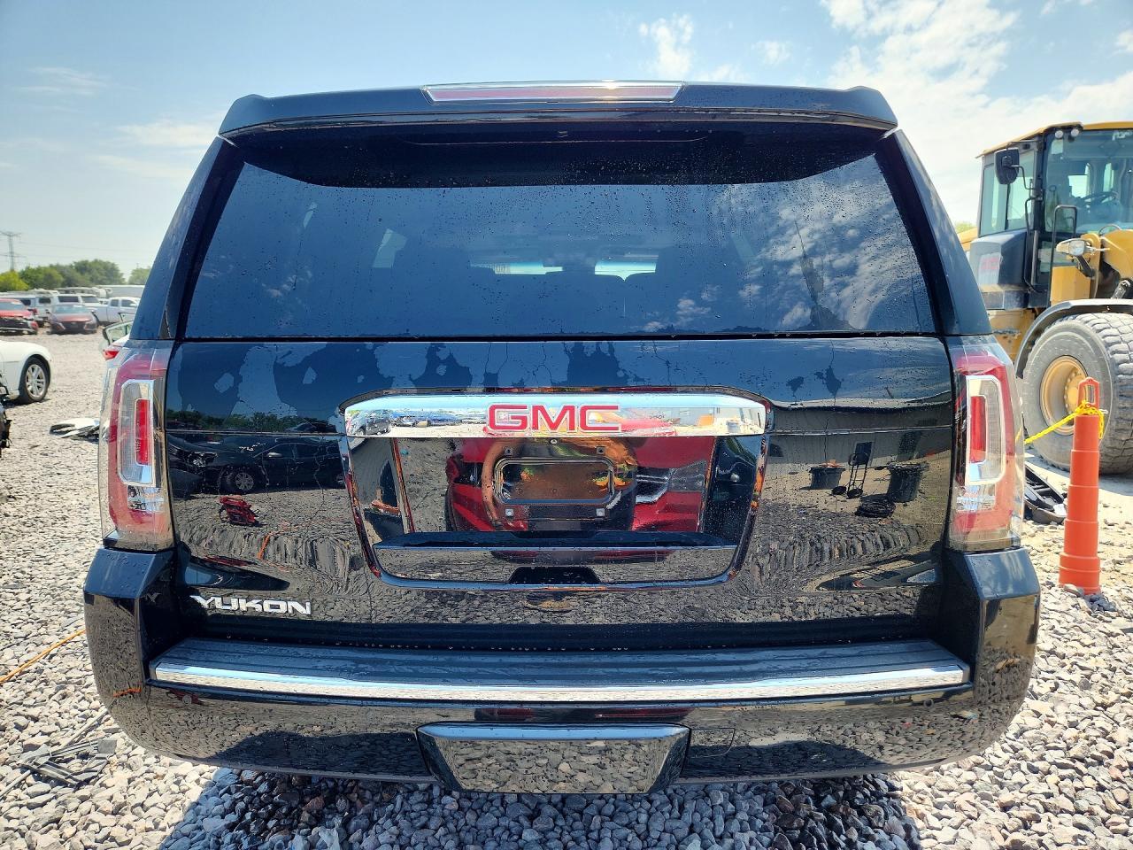 2016 GMC YUKON — фото 6