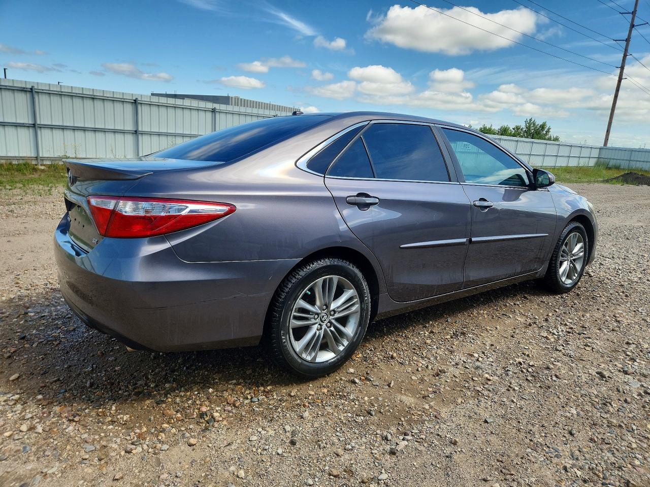 2015 TOYOTA CAMRY — фото 3