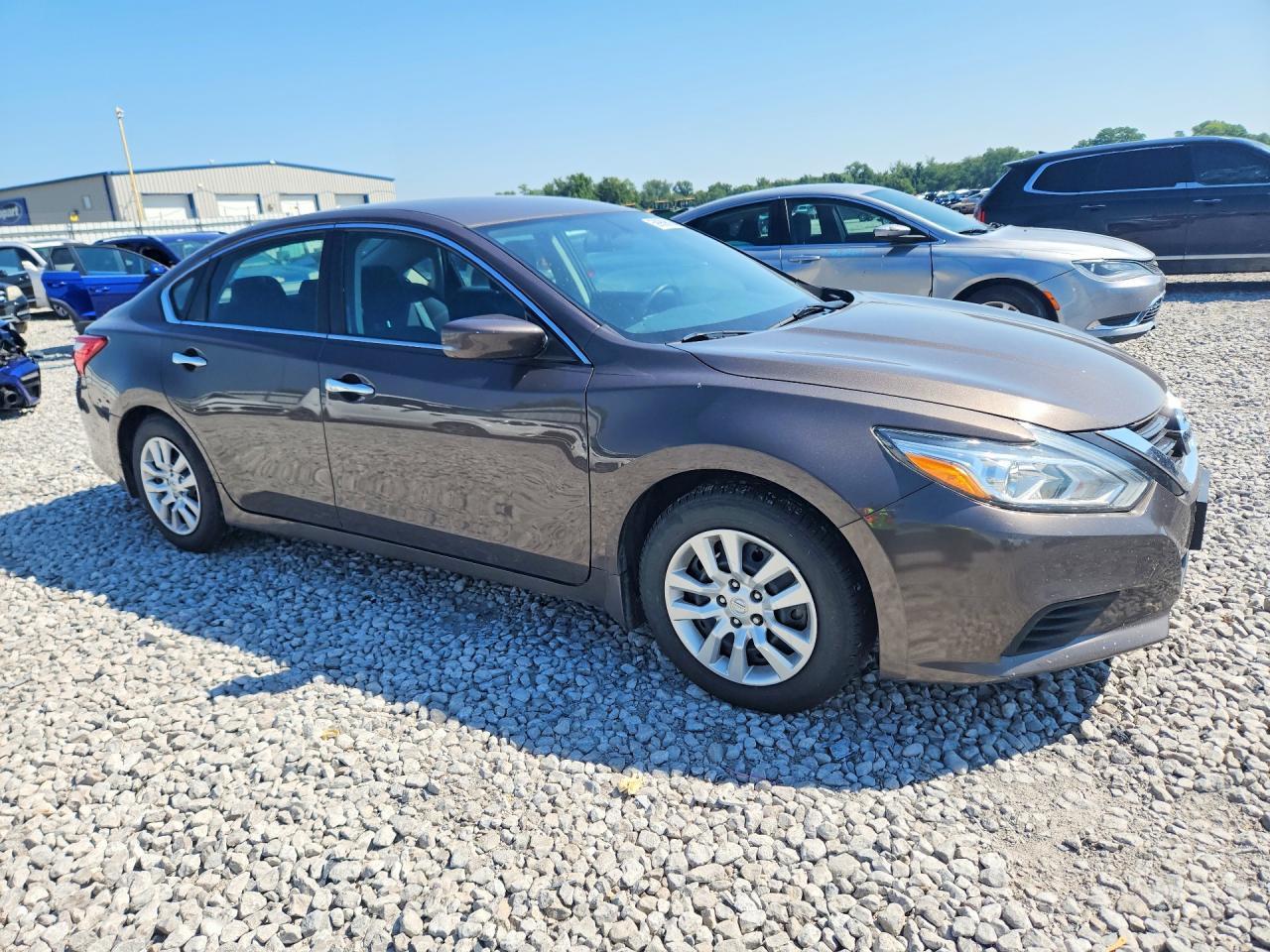 2016 NISSAN ALTIMA — фото 4