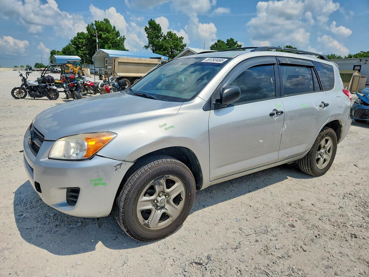 2011 TOYOTA RAV4 — фото 1