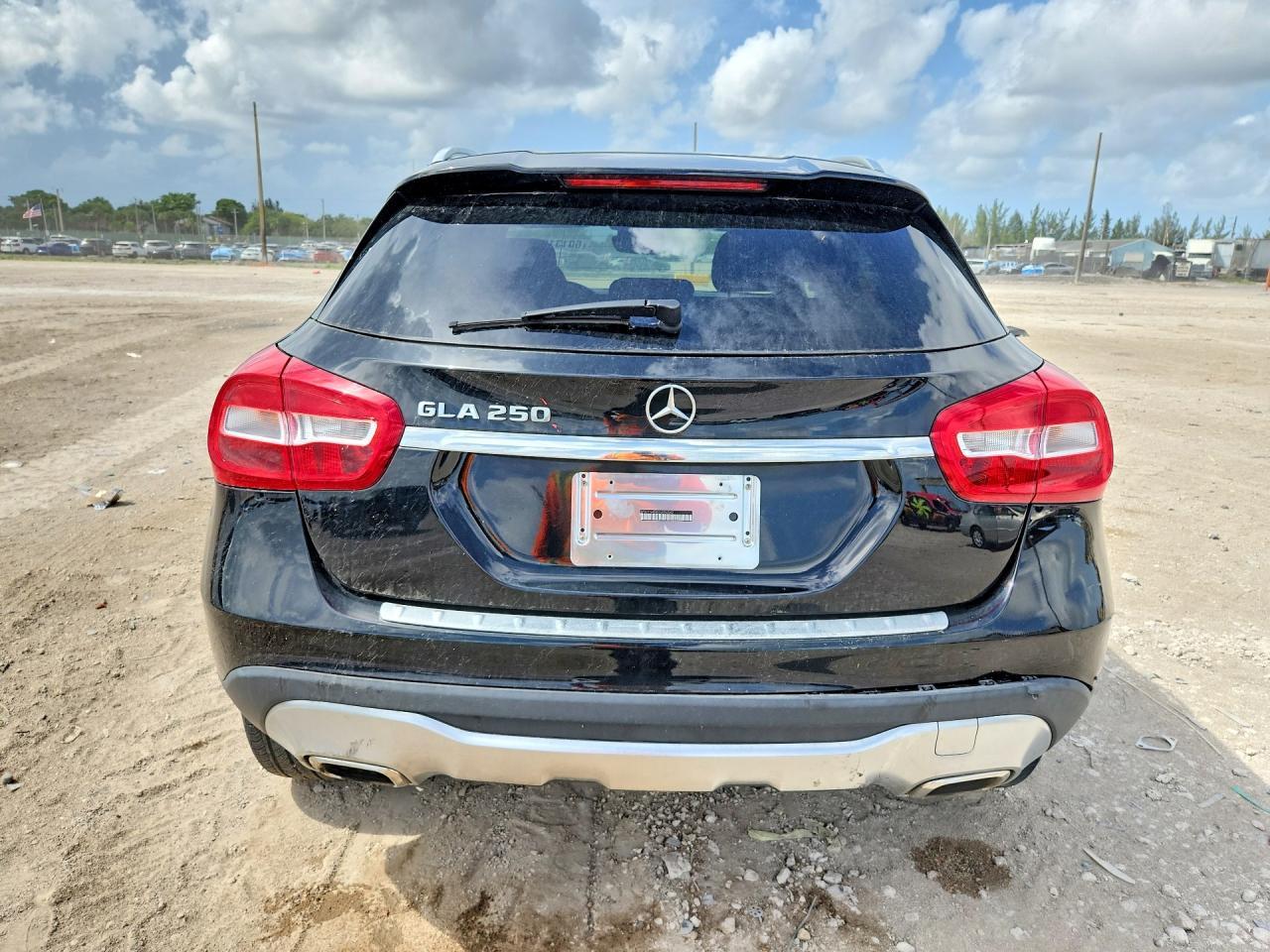 2018 MERCEDES-BENZ GLA-CLASS — фото 6