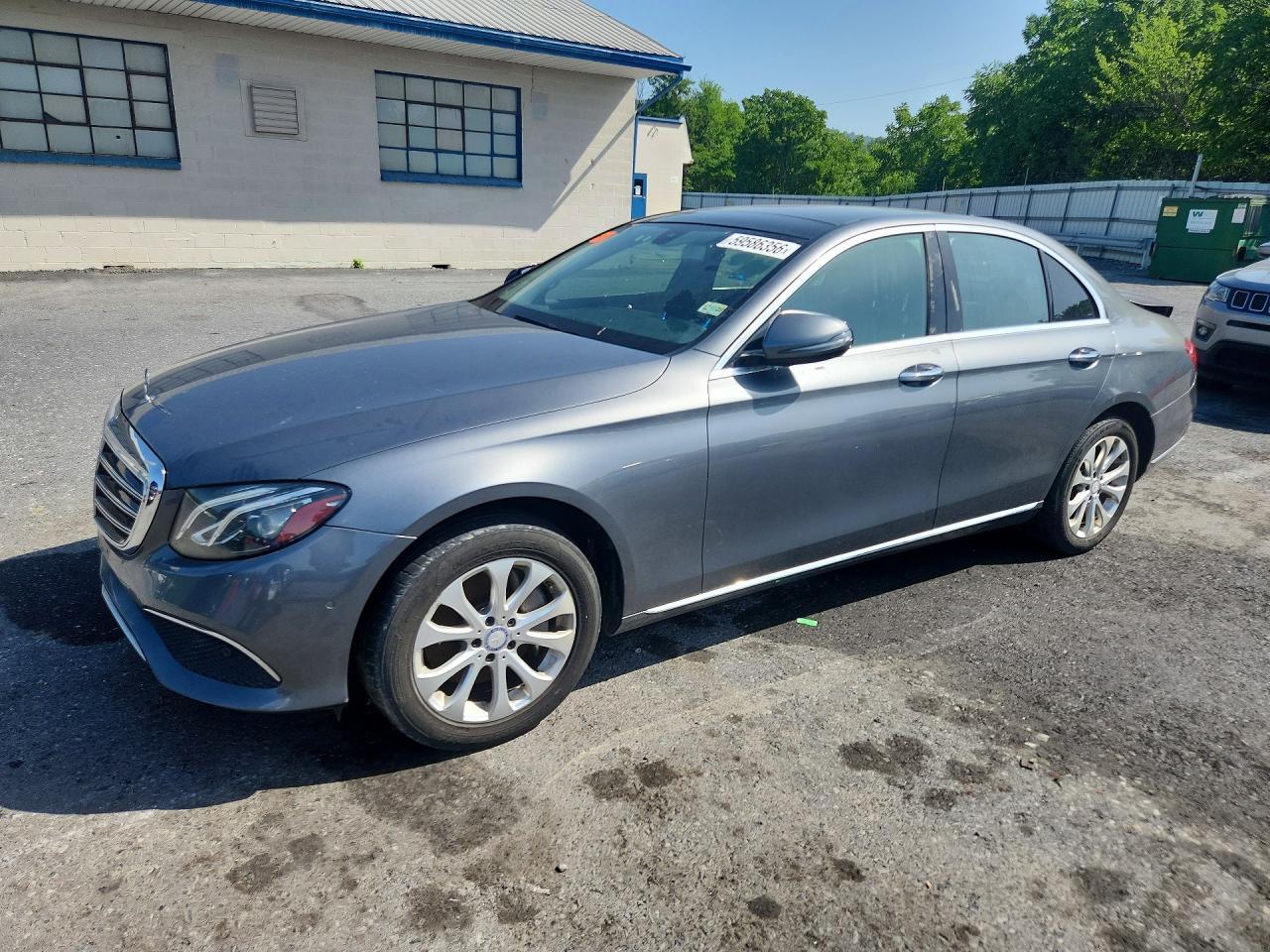 2017 MERCEDES-BENZ E-CLASS — фото 1