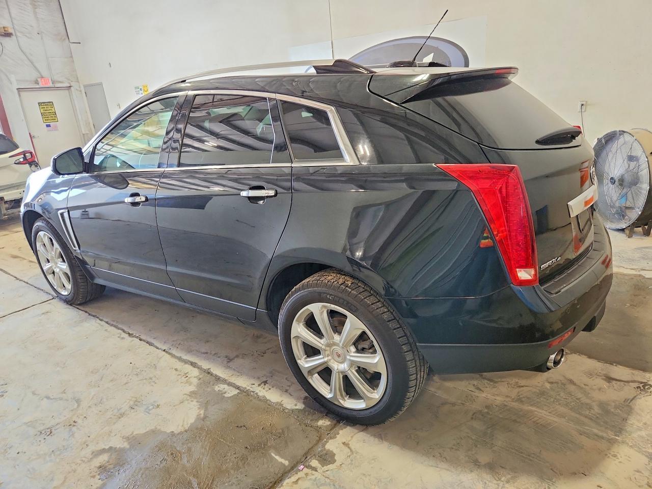2015 CADILLAC SRX — фото 2