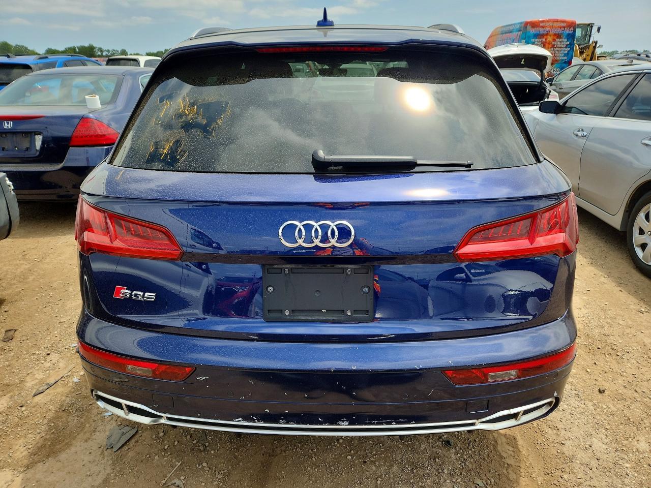2018 AUDI SQ5 — фото 6