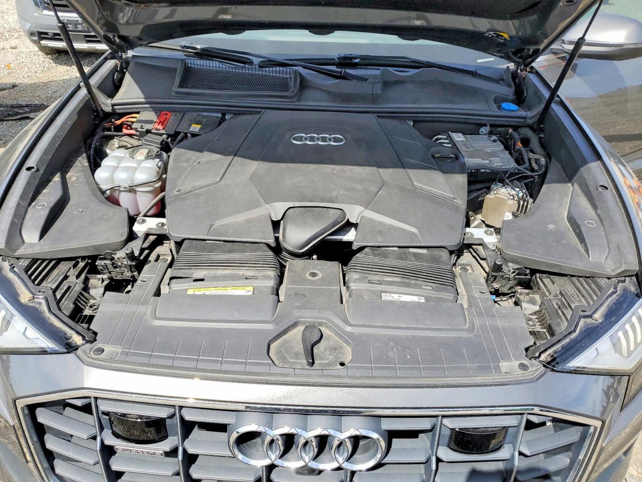 2019 AUDI Q8 — фото 12