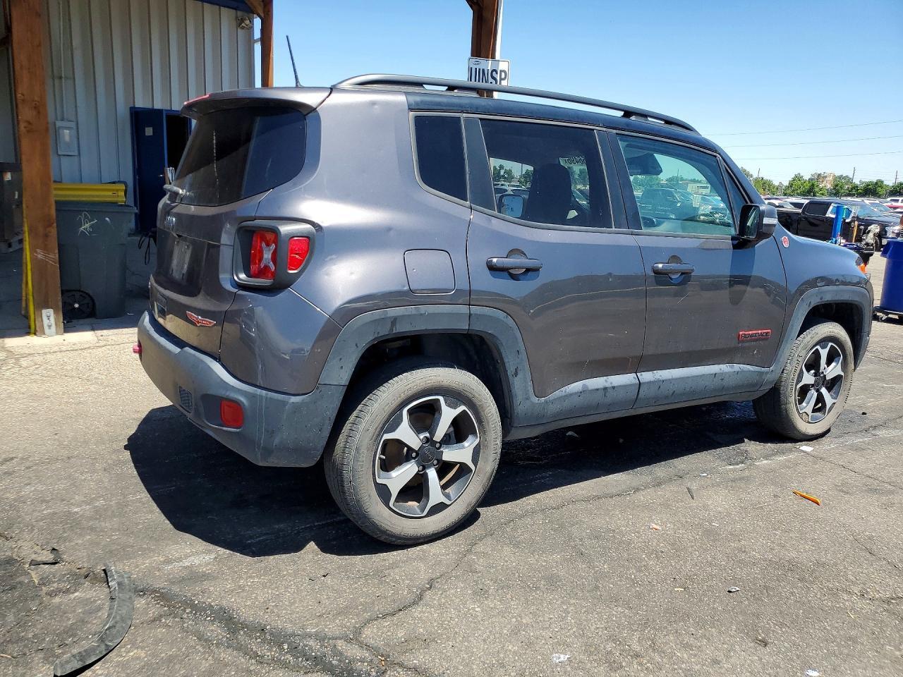 2019 JEEP RENEGADE — фото 3