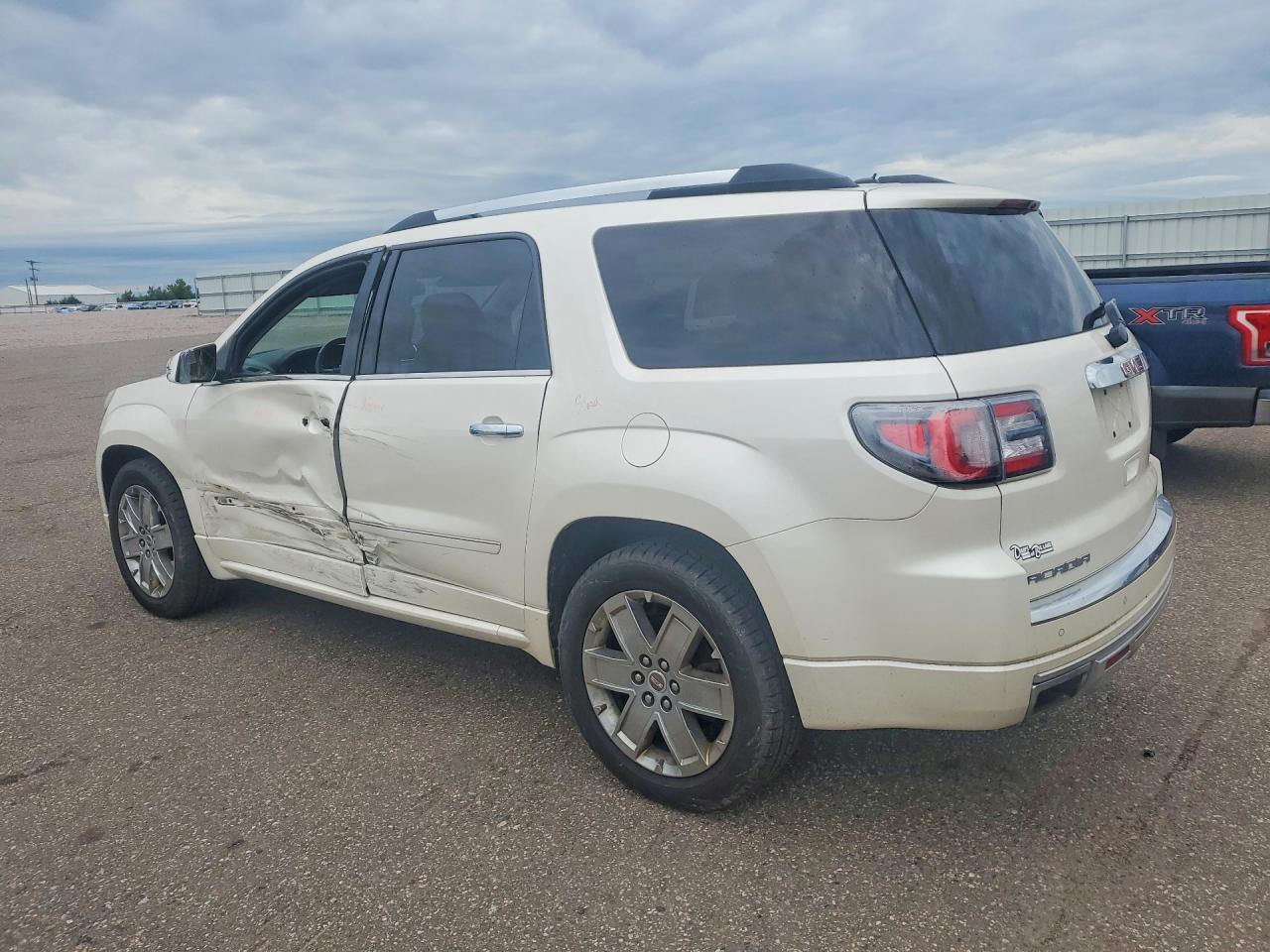 2015 GMC ACADIA — фото 2