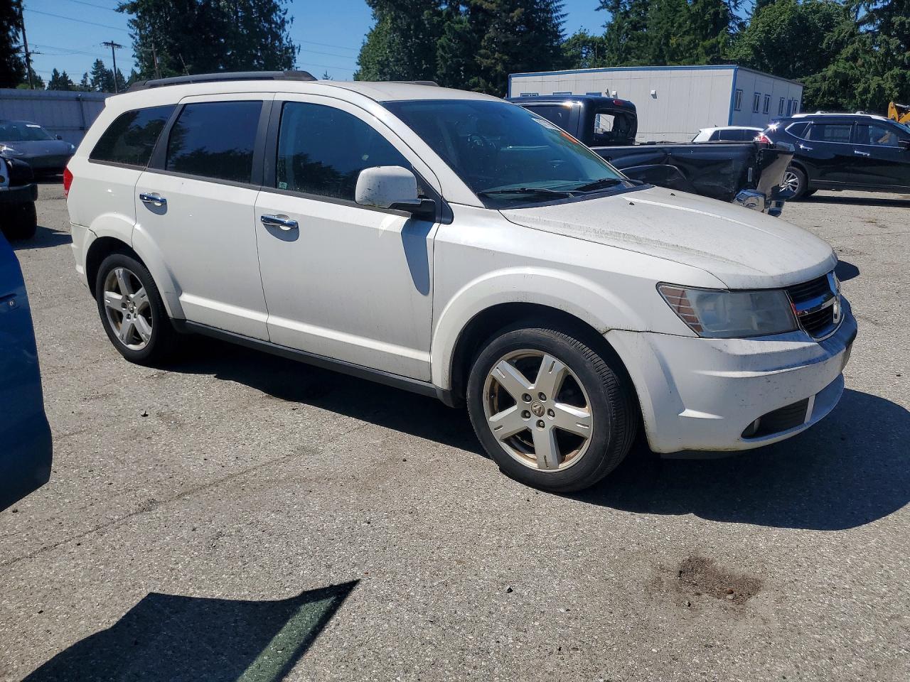 2010 DODGE JOURNEY — фото 4