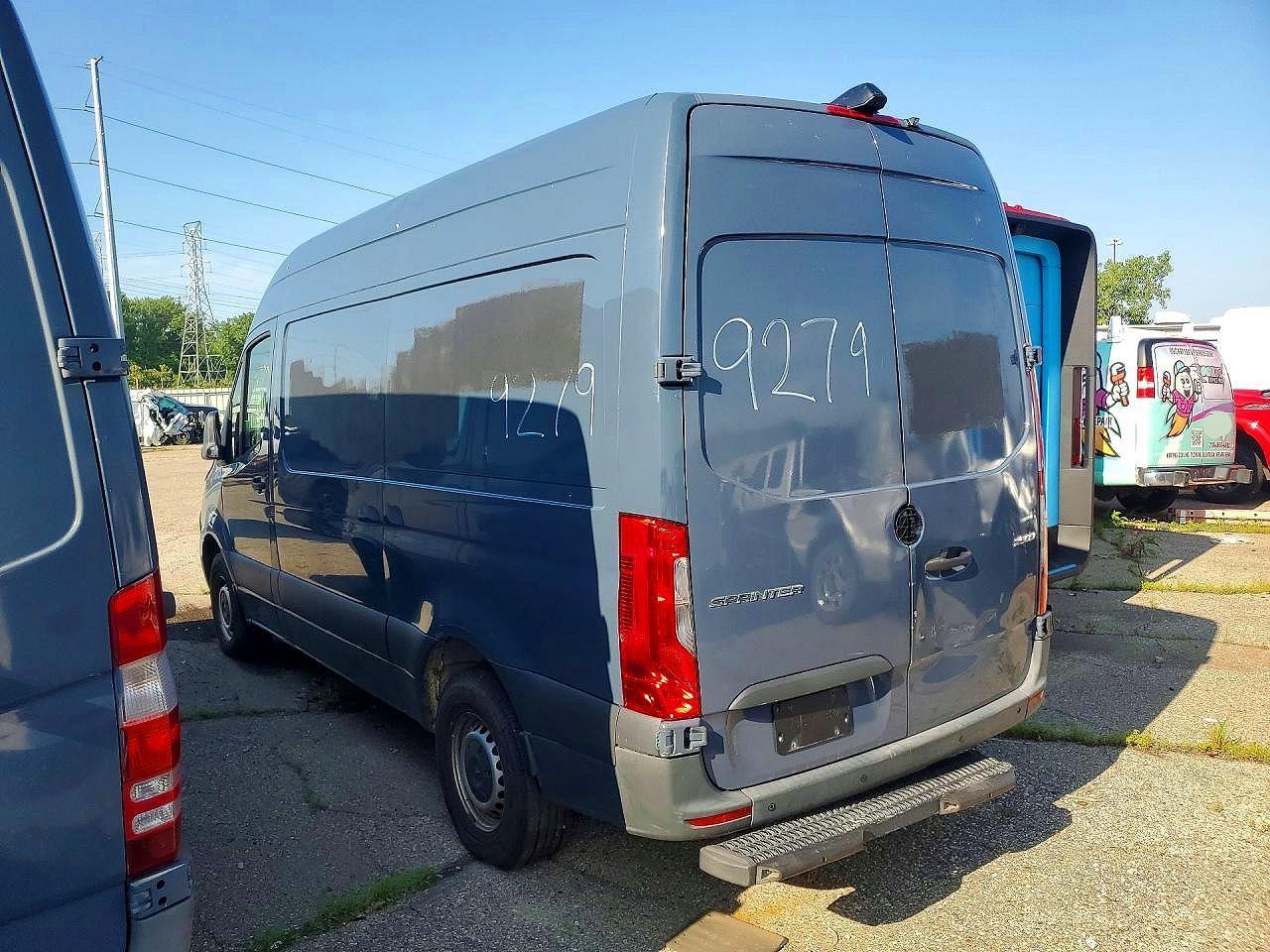 2019 MERCEDES-BENZ SPRINTER — фото 2