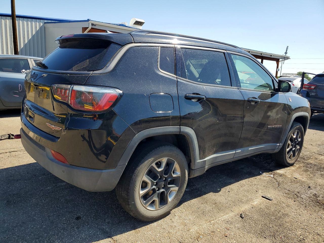 2017 JEEP COMPASS — фото 3