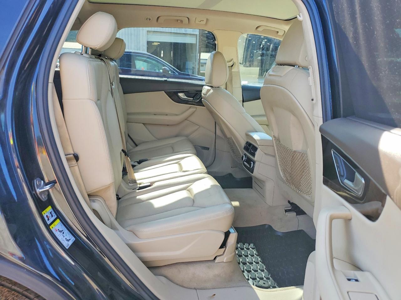 2017 AUDI Q7 — фото 10