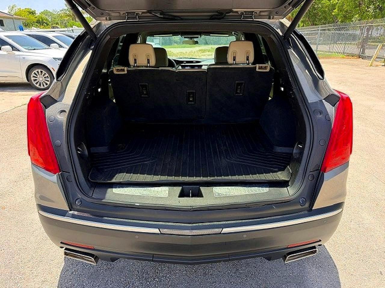 2017 CADILLAC XT5 — фото 6