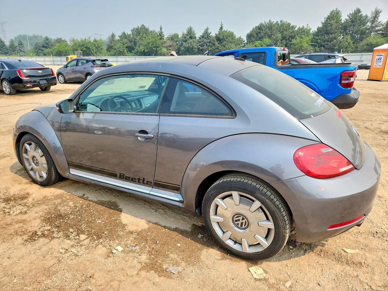 2014 VOLKSWAGEN BEETLE — фото 2
