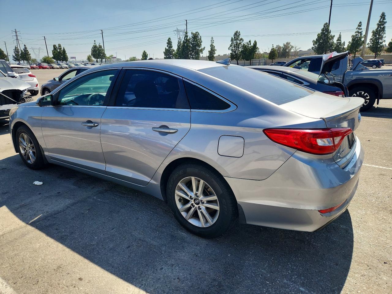 2015 HYUNDAI SONATA — фото 2