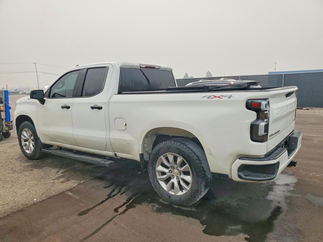 2021 CHEVROLET SILVERADO 1500 — фото 2