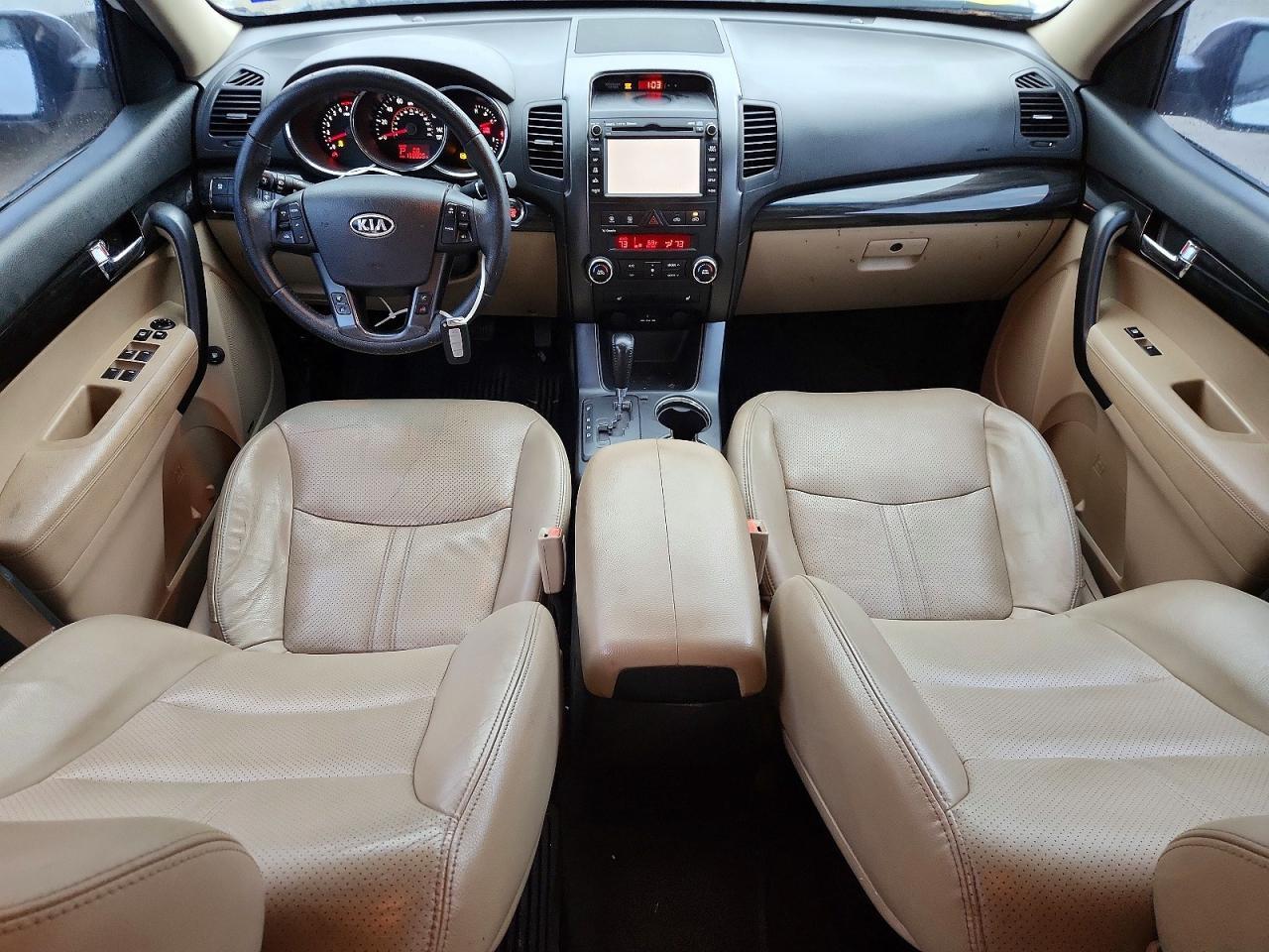 2011 KIA SORENTO — фото 8