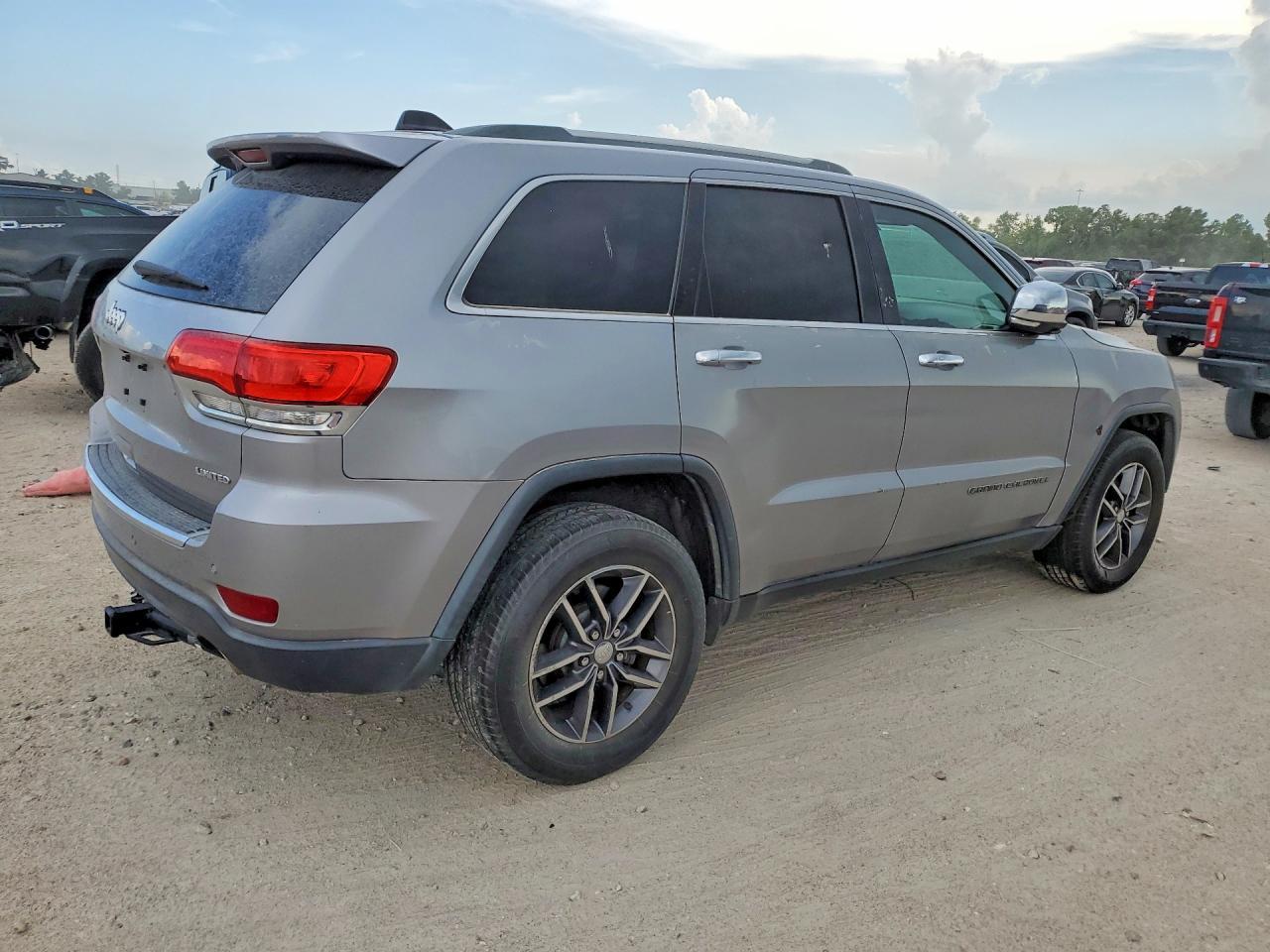 2018 JEEP GRAND CHEROKEE — фото 3