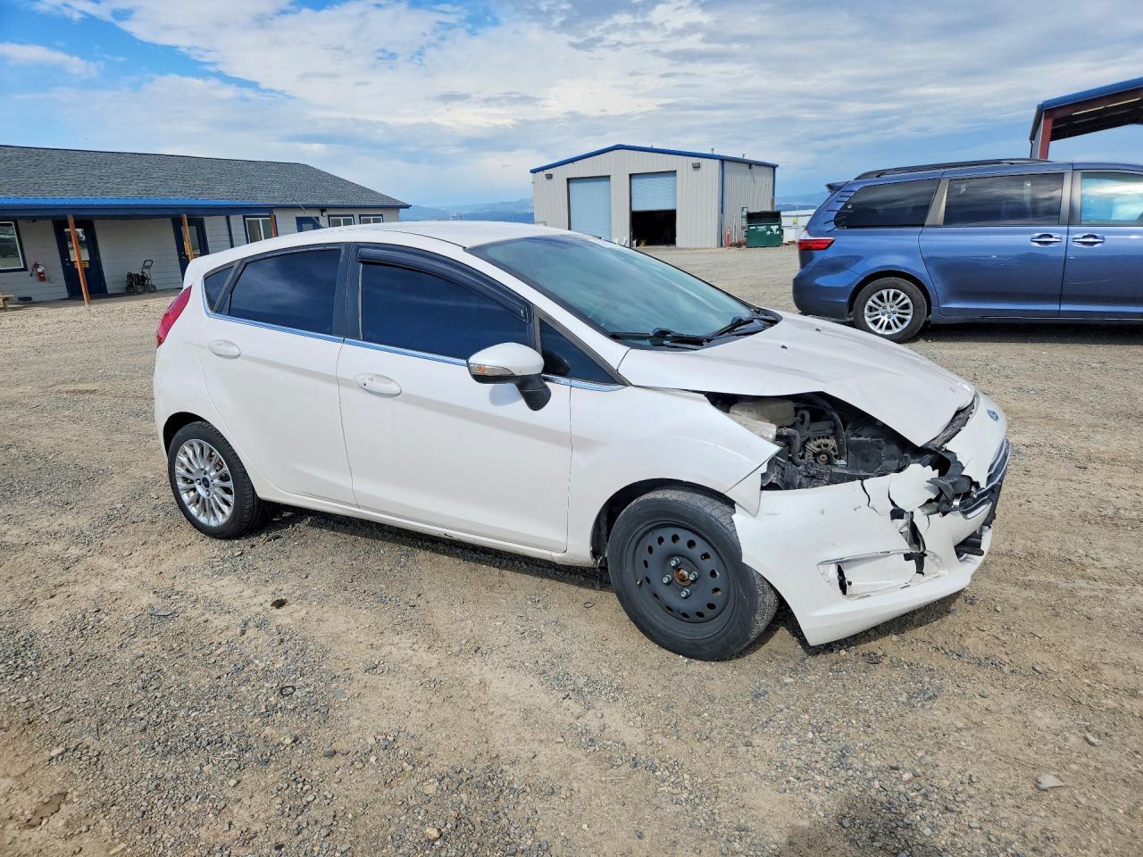 2016 FORD FIESTA — фото 4