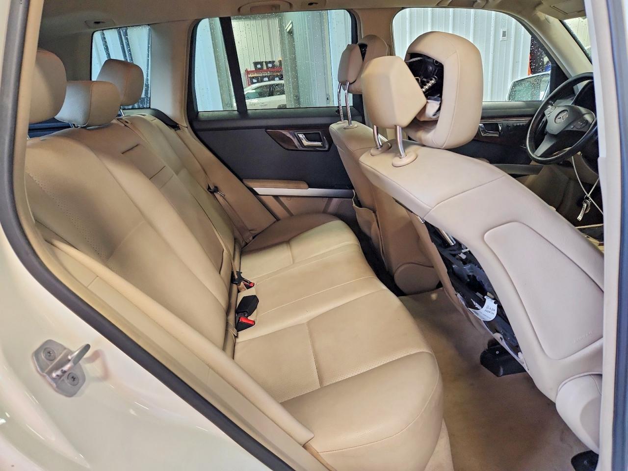 2011 MERCEDES-BENZ GLK-CLASS — фото 11