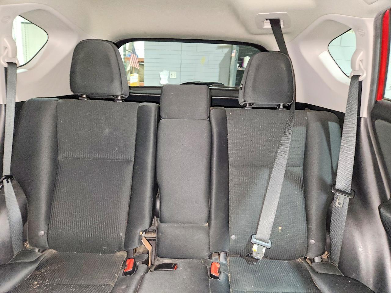 2015 TOYOTA RAV4 — фото 10