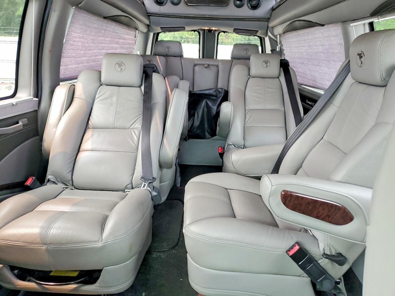 2018 CHEVROLET EXPRESS — фото 10