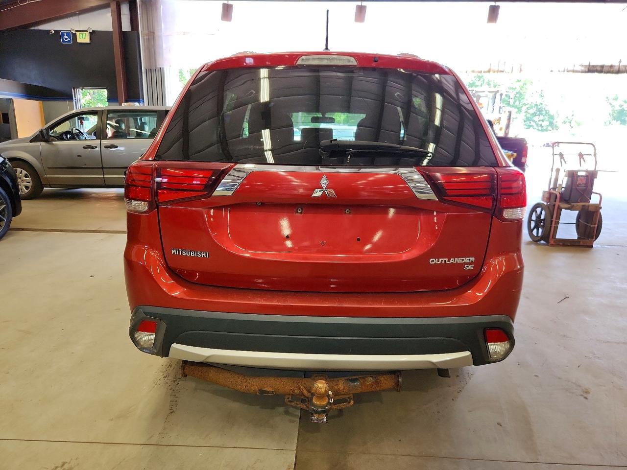 2016 MITSUBISHI OUTLANDER — фото 6