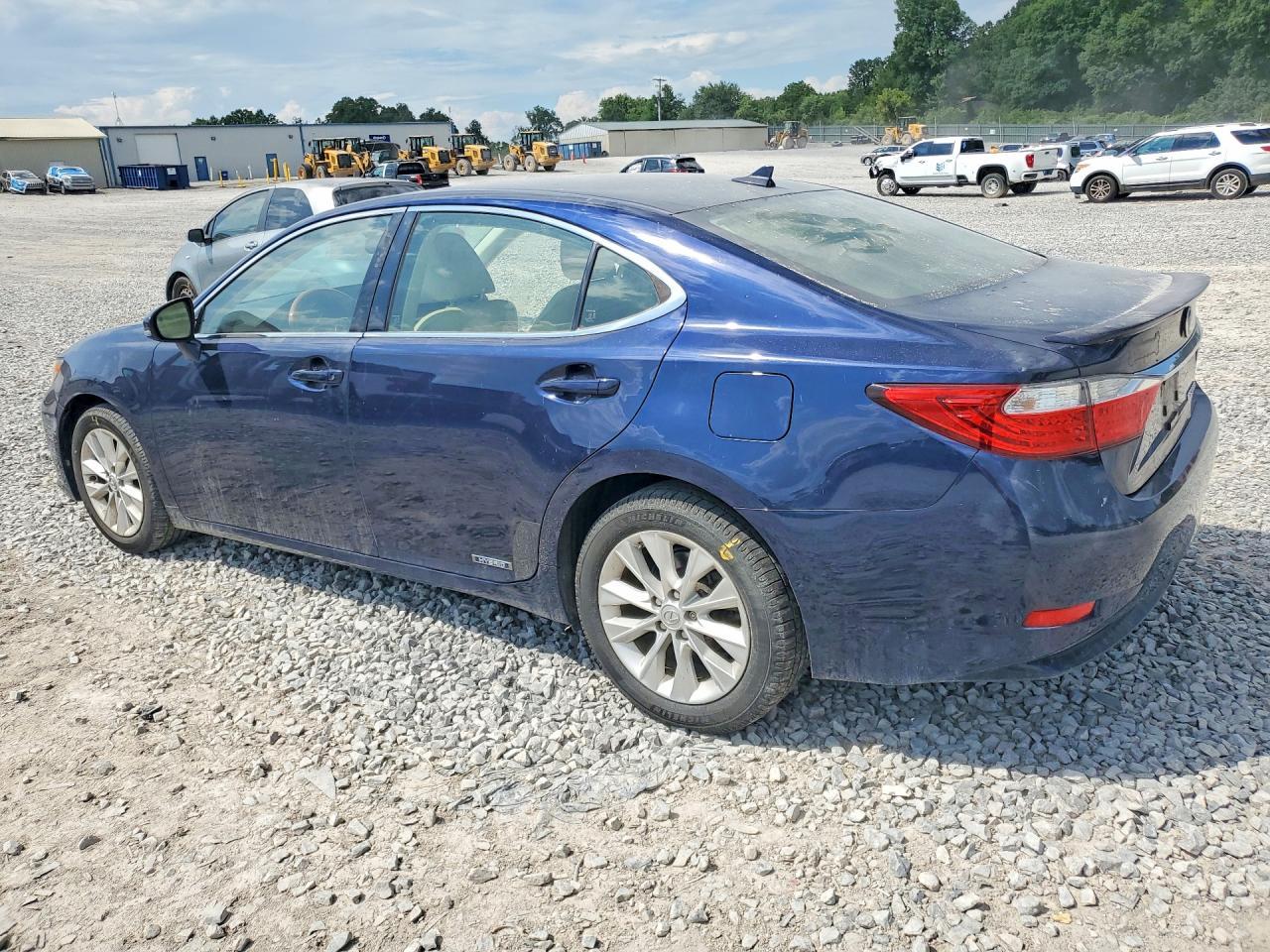 2014 LEXUS ES 300H — фото 2